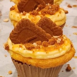 Caramel Biscoff Cupcake